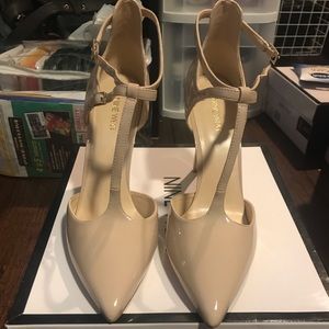 BRAND NEW Nine West Heels - sz 10.5